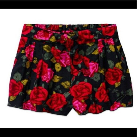 Talula Pants - Talula Floral Flouncy Shorts